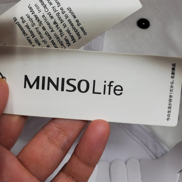 Miniso Life Marvel Embroidered Logo Snapback Adjustable Trucker Hat NEW - Picture 8 of 9